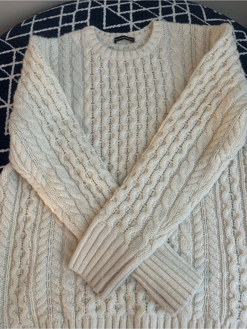 Brandy Melville Wool Cream Cable Crewneck fisherman Sweater